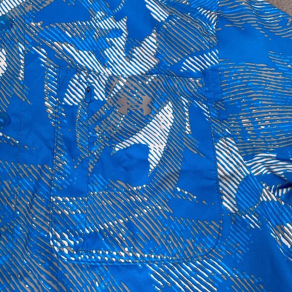 Under‎ Armour Men's Medium UA Dockside Short Sleeve Shirt Blue Tropical 1376577 - Picture 13 of 13